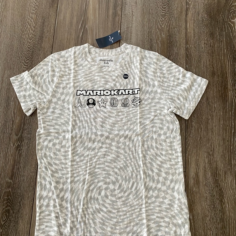 Mario kart graphic tee/ Abercrombie